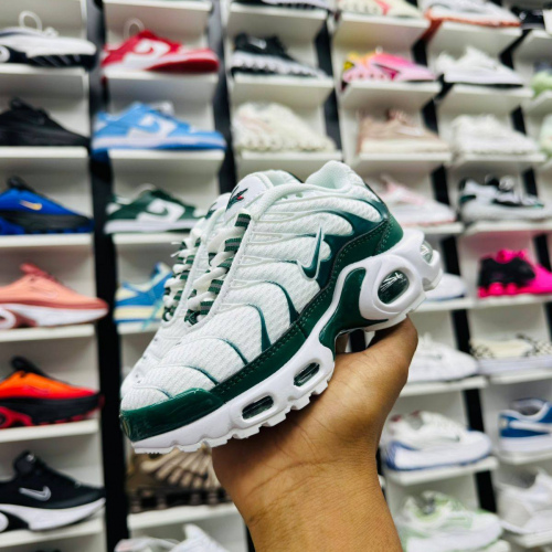 GreenWave Air Runner